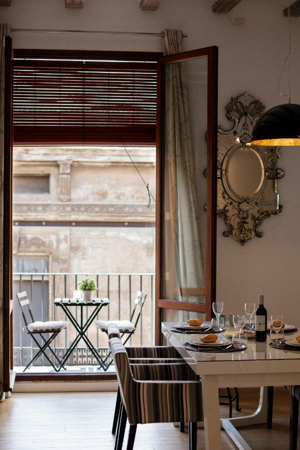 Florit Flats - Serranos Apartment Valencia Exterior photo